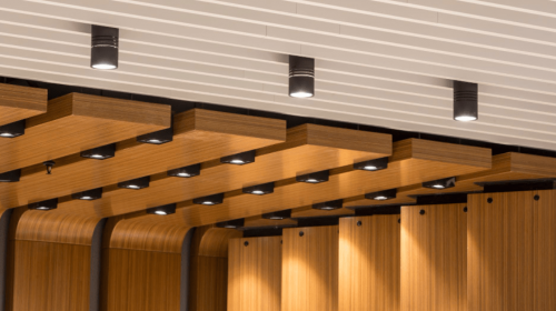 illuminazione led per travi in legno